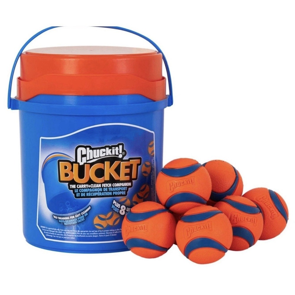 Chuckit! Ultra Ball Dog Toy with Chuckit! Cleaning Bucket Medium 8 Balls NIB